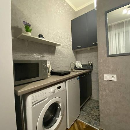 Апартаменти На Вул. Підмурній Lviv Exterior photo