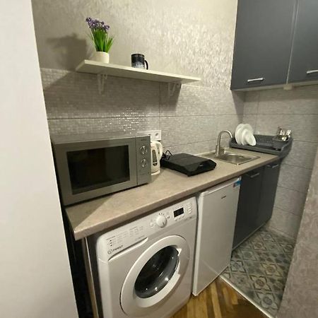 Апартаменти На Вул. Підмурній Lviv Exterior photo