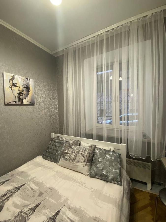 Апартаменти На Вул. Підмурній Lviv Exterior photo